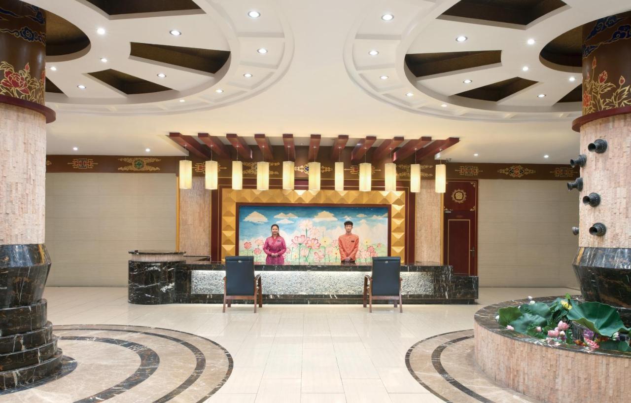 Ramada Encore Daocheng Yading Bagian luar foto